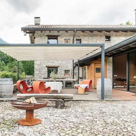 Casa Narauni- Holiday In Nature * Montemaggiore (Taipana, Udine)
